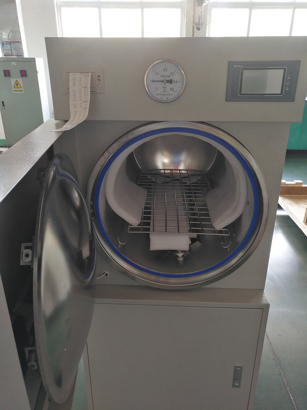 New arrival fully automatic front loading horizontal sterilizer